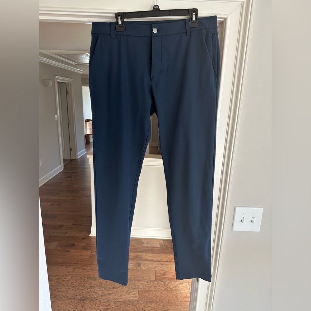 Lululemon Commission Pant Classic Fit Warpstreme 34”